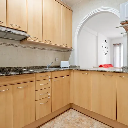 Hauzify I Miravet Apartment